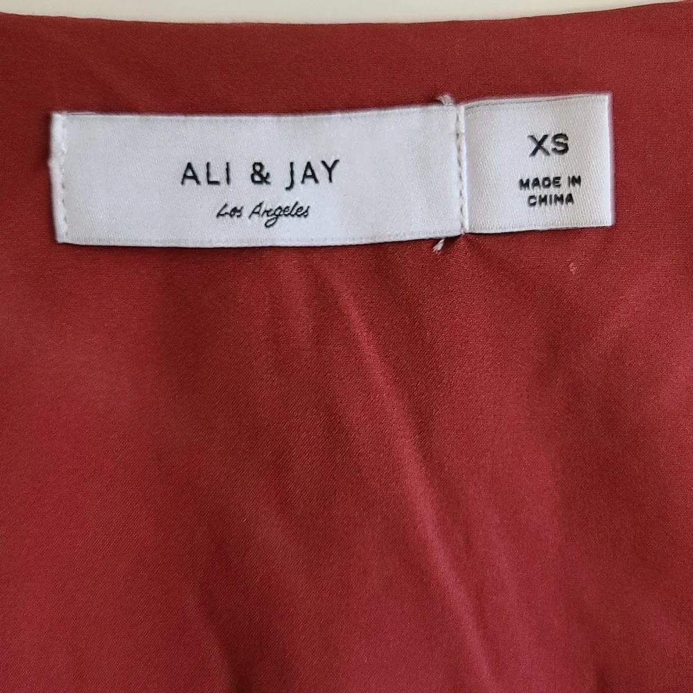 Ali & Jay | Laces & Paper Flowers Ruffled Short Sleeve Midi Wrap Dress XSMALL